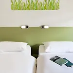 Ibis Budget City Hotel 2*