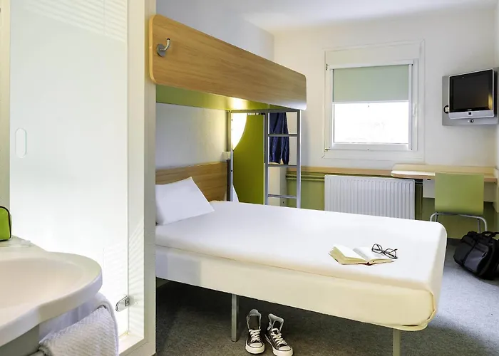 Ibis Budget Hotel 2*