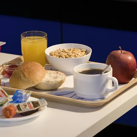 Ibis Budget City Hotel 2*