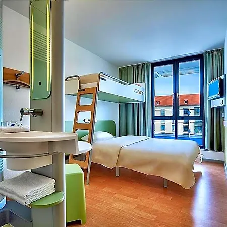 Ibis Budget